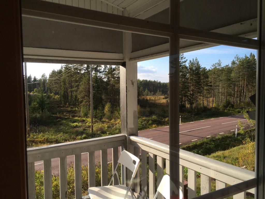 Route 26 Bed and Breakfast Laxtjärn Eksteriør billede